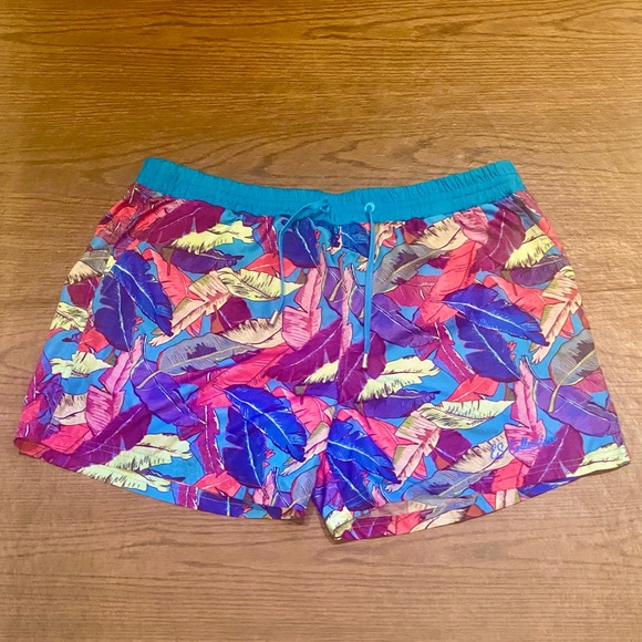 ES Collection Leaves Swim Trumks, Size XL - Picture 5 of 8